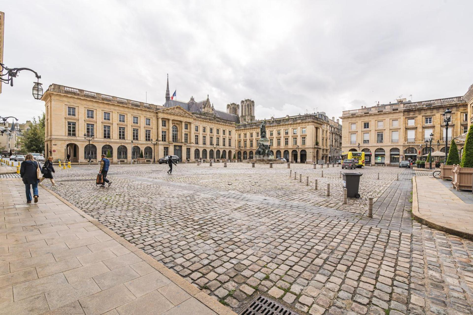 Le Royal - Cathedral - Center Appartement Reims